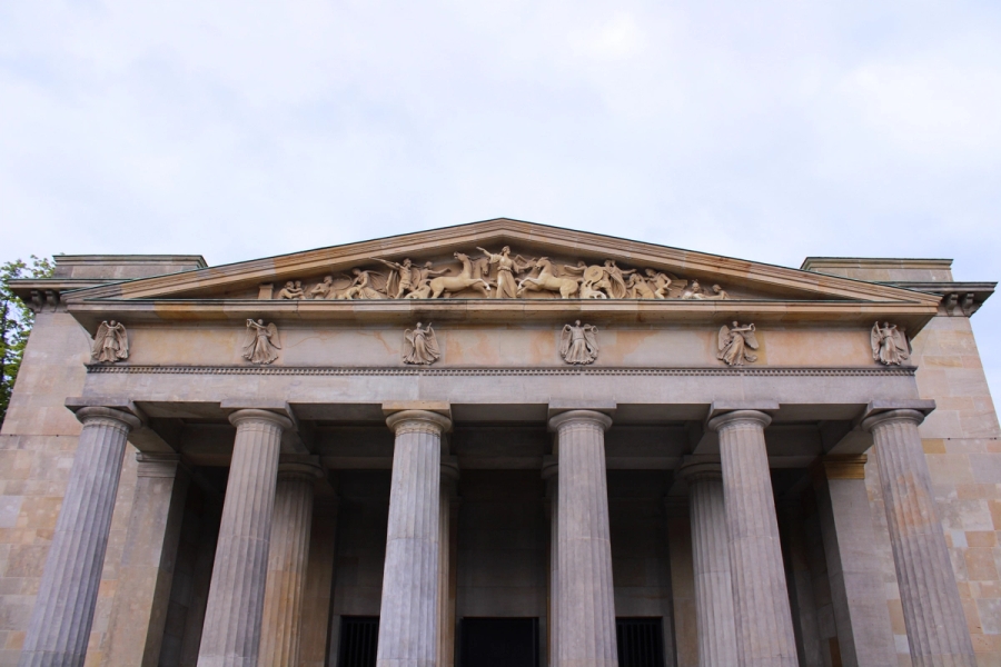 Pantheon copycat.
