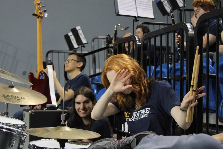 Girl on drums dabbing.