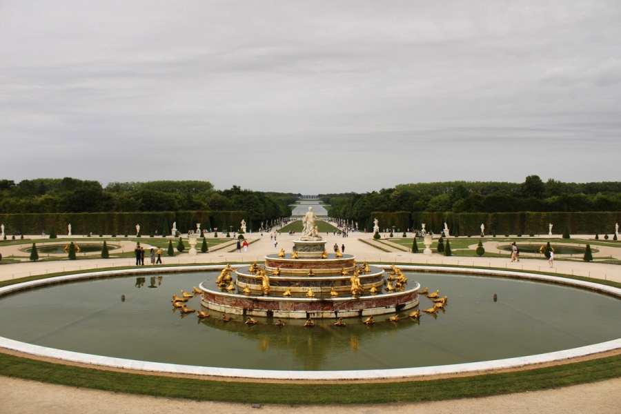 Fountain of the Palace of Versailles.