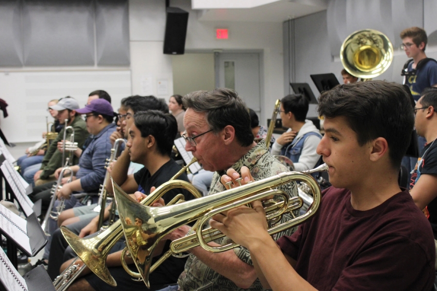 Mellos and trumpets.