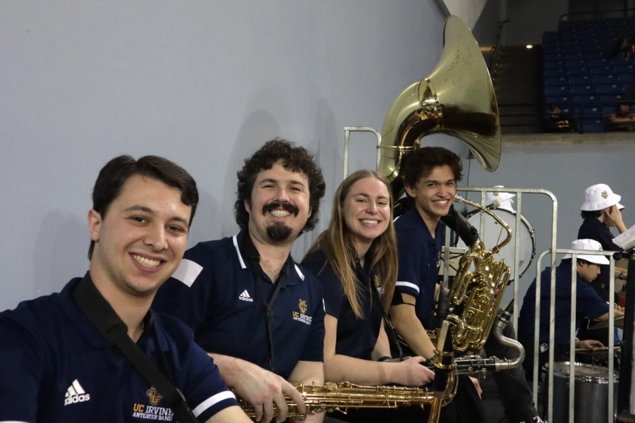 Low reeds/brass.