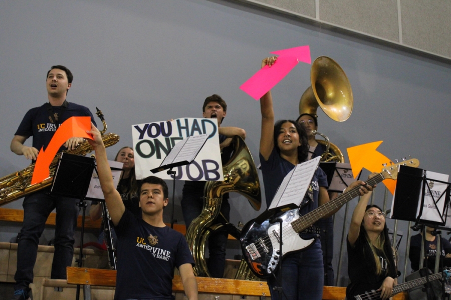 Right side holding arrows and a sign.