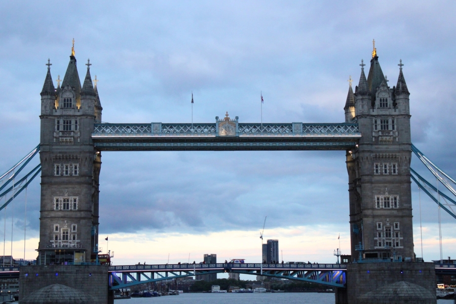 London Bridge.