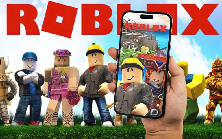 How do I update Roblox on my PC?