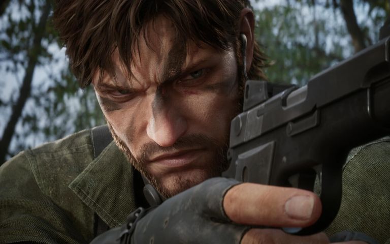 Snake aiming his gun in Metal Gear Solid Delta: Snake Eater