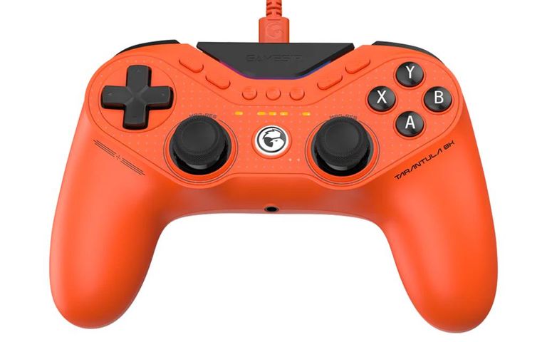 GameSir Tarantula 8K PC — lightweight wired controller with symmetrical thumbsticks