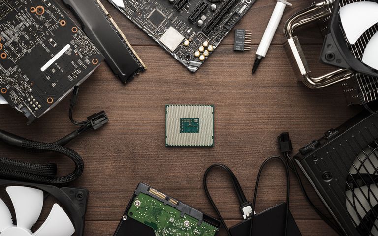 Build Your Own PC vs. Buy from a Brand – Why I Opted for an Alienware