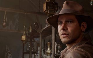 Indy looking over his shoulder in Indiana Jones and the Great Circle