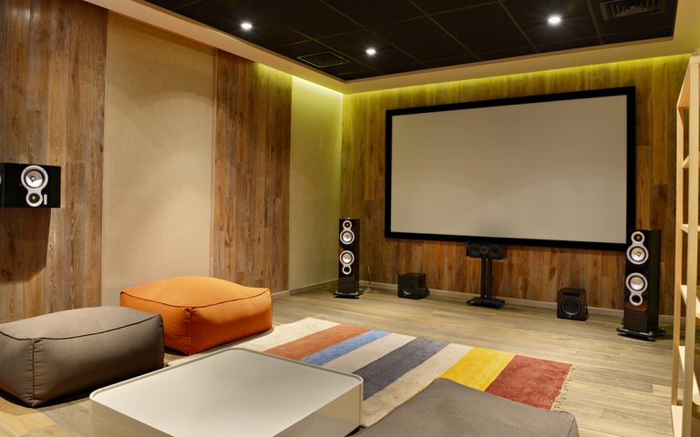 The Gamer’s Guide To Building The Ultimate Man Cave