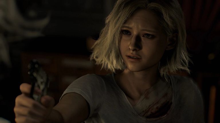 Resident Evil Requiem: Grace Ashcroft points a handgun while looking ahead.