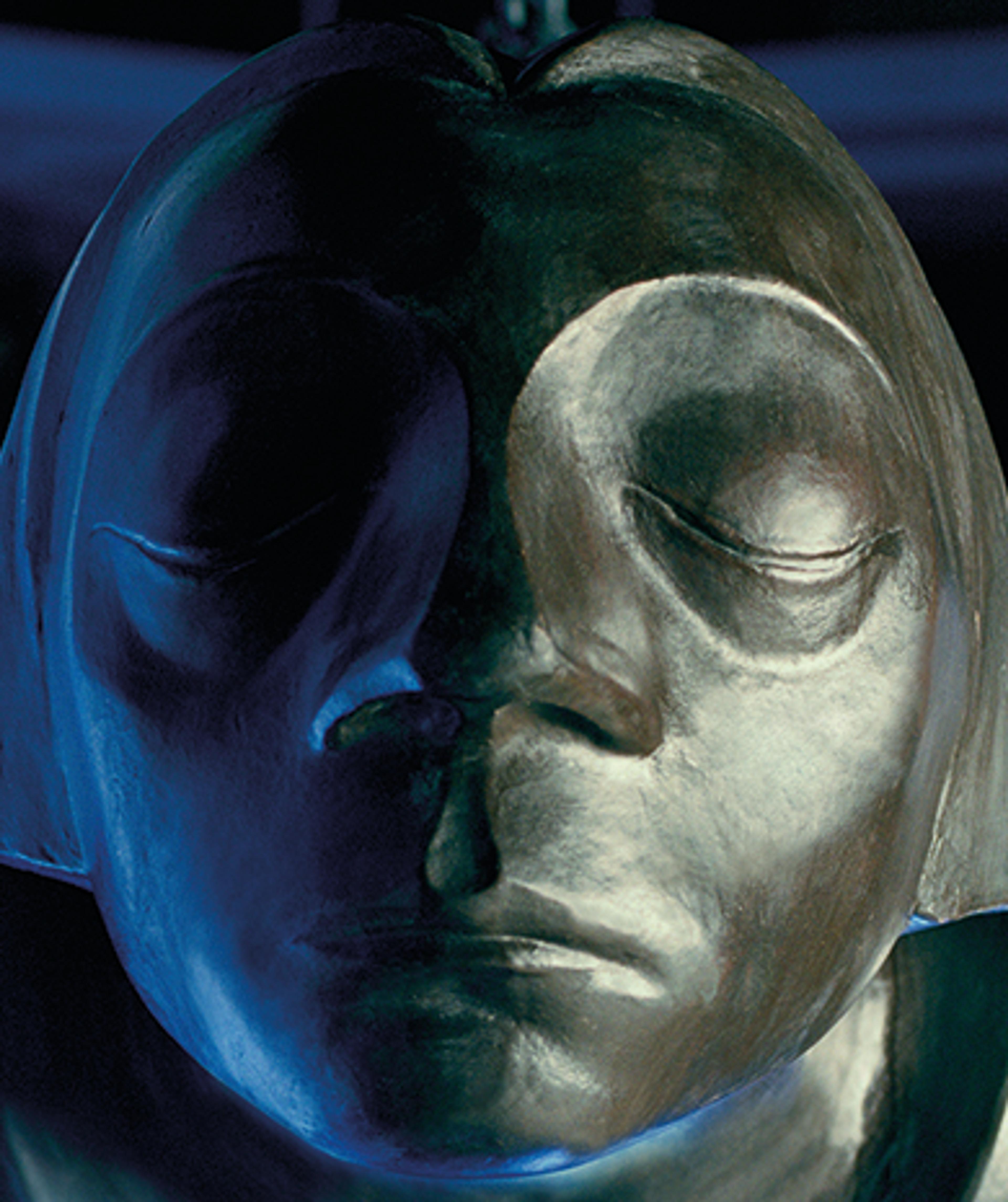 Blick ins Gesicht von Ernst Barlachs Kunstwerk "Güstrower Engel"