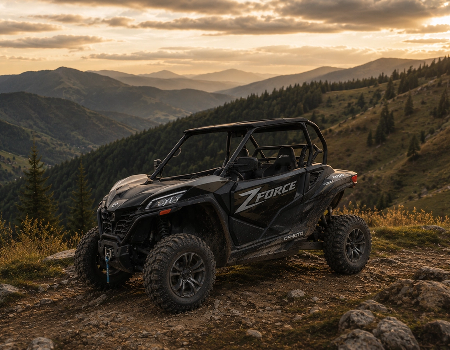 CFMOTO ZFORCE 1000 чорного кольору на ґрунтовій стежці біля полонини в горах