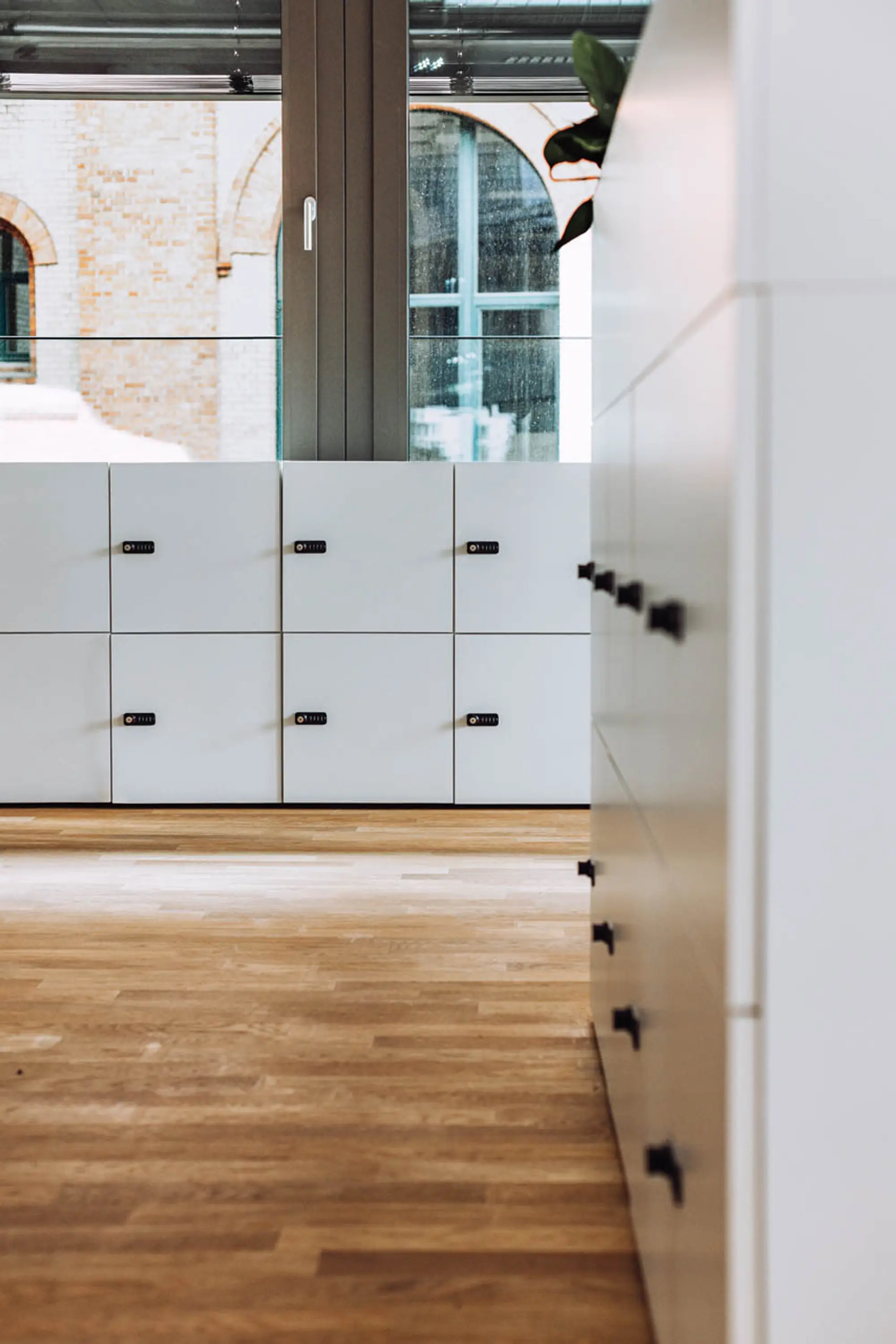 LINDEMANN Lockersystem für Stauraum und Struktur