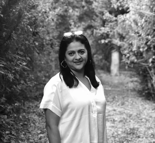 Hamsini Appadurai Sangameshwar Estates