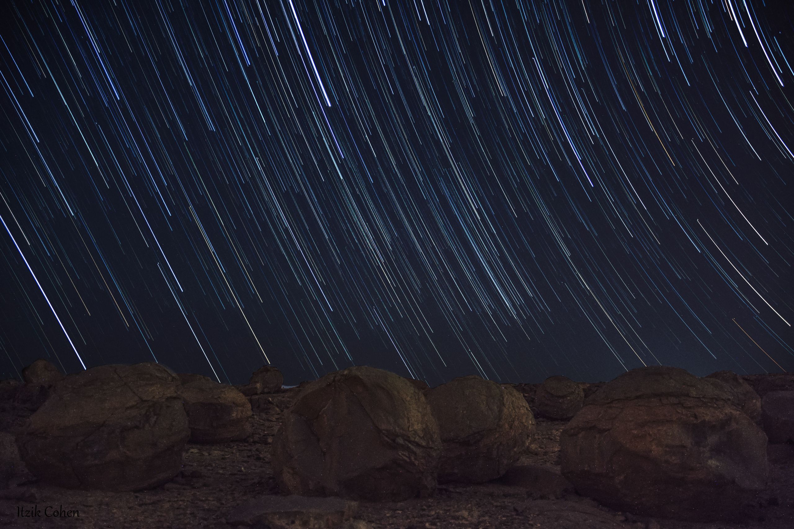 Star Trail Study 001 by Itzik Cohen