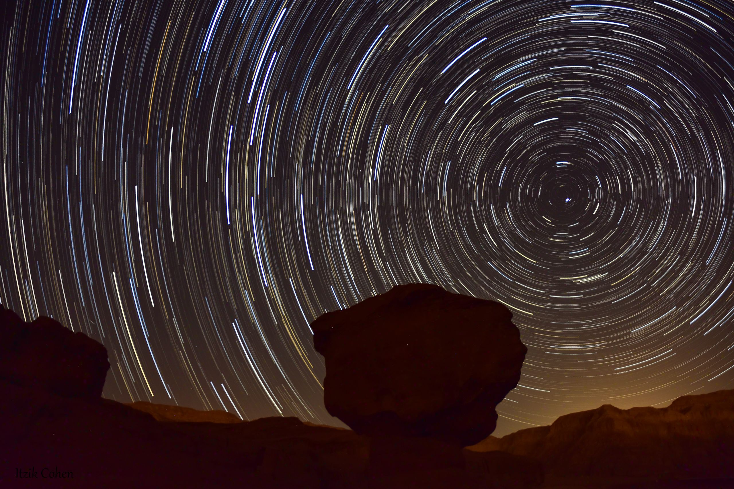 Star Trail Study 012 by Itzik Cohen