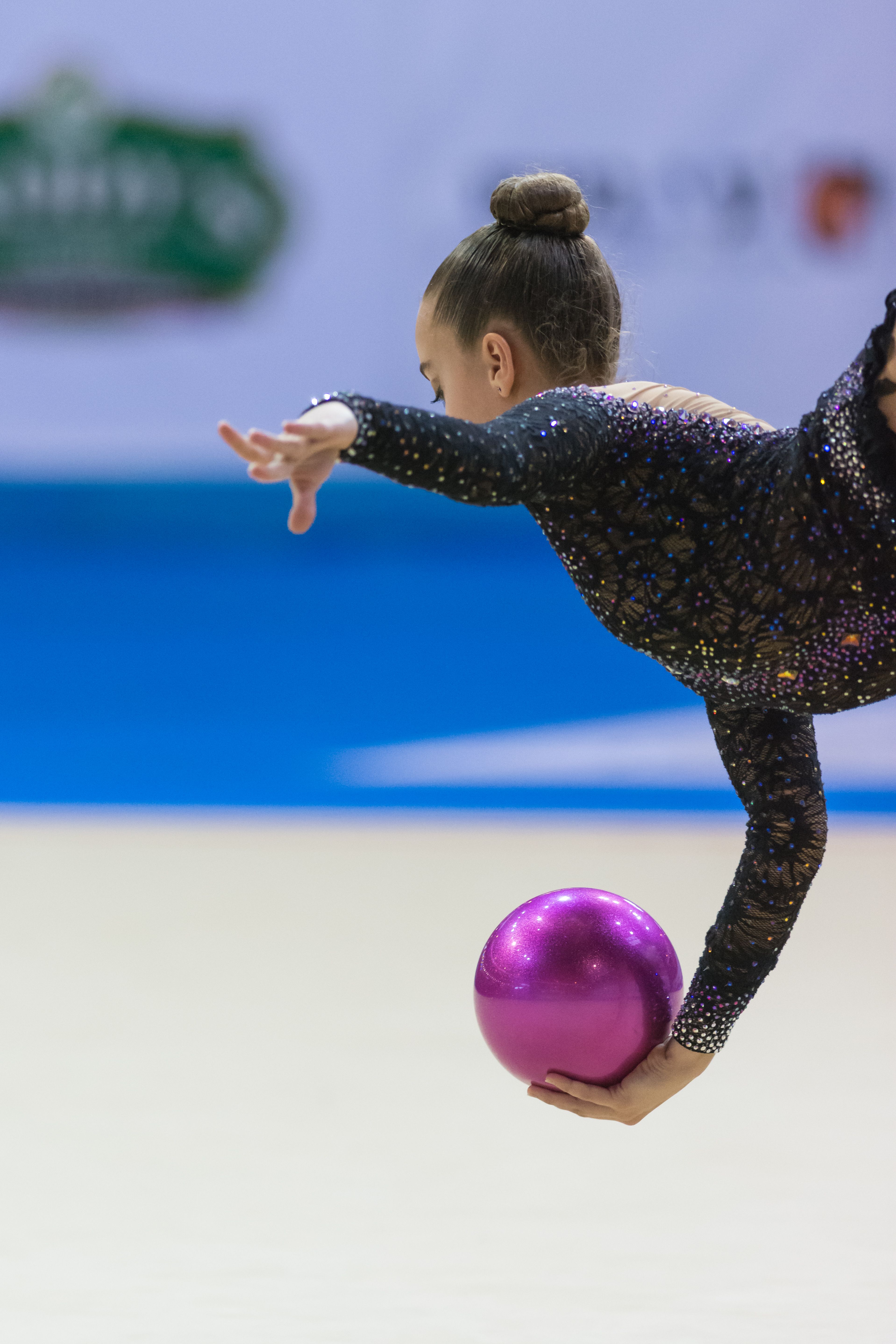 Sport Study 013 by Itzik Cohen