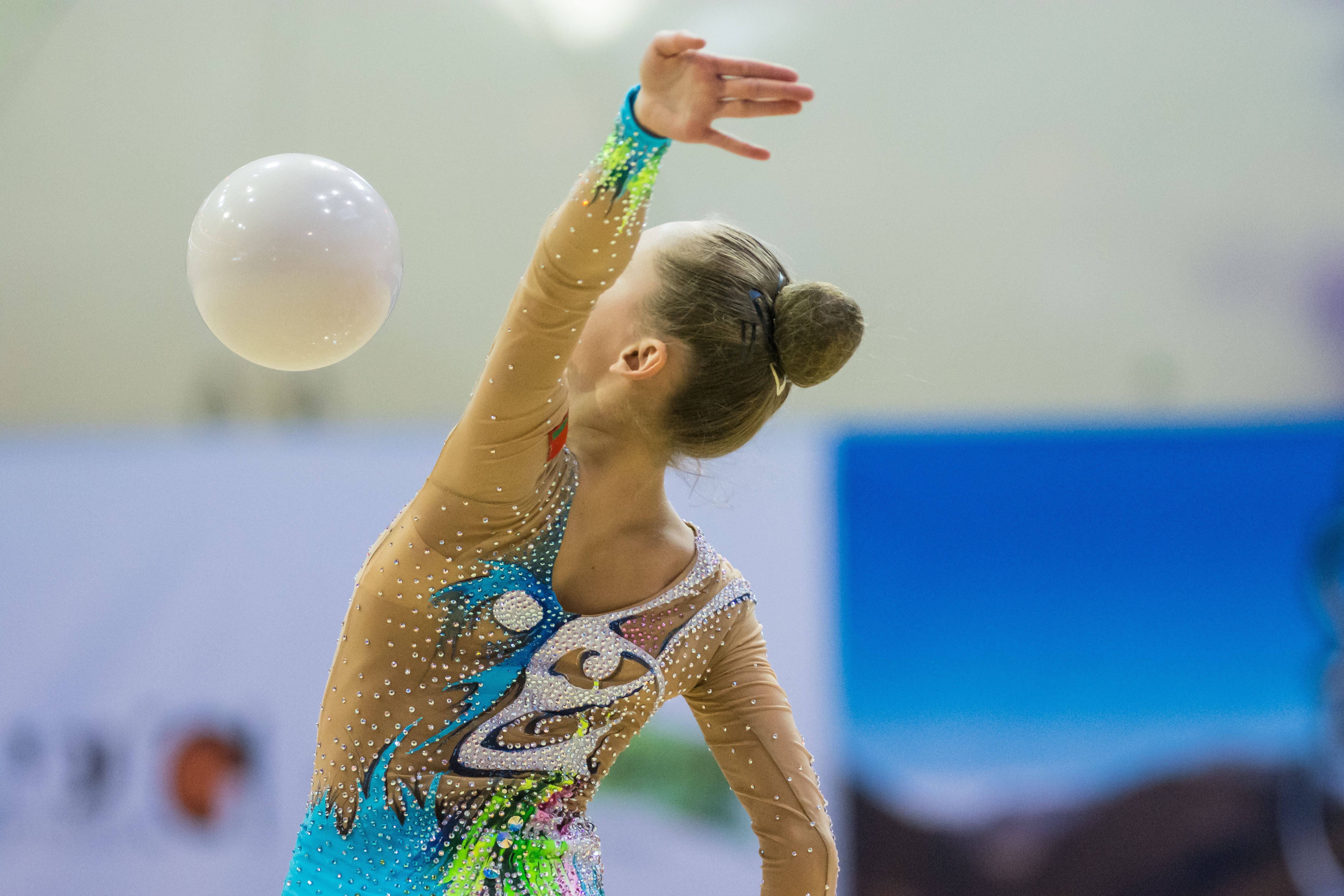 Sport Study 015 by Itzik Cohen