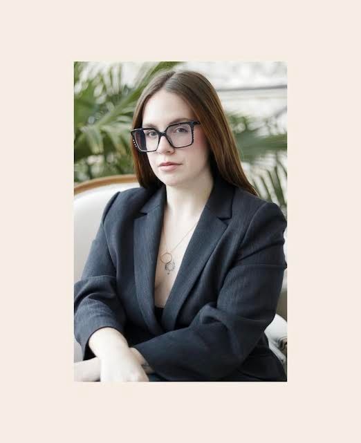 Alba, la mente detrás del marketing de moda que emociona y conecta