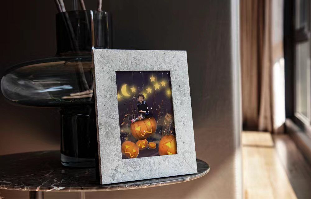Choose Custom Picture Frames for this Halloween Season