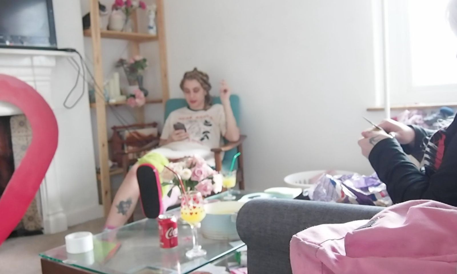 Missing alternative text