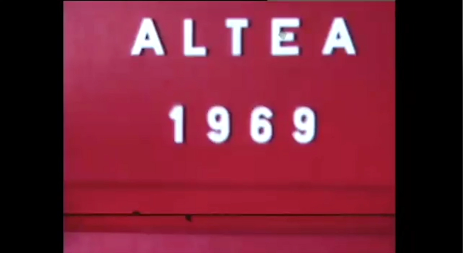 Missing alternative text