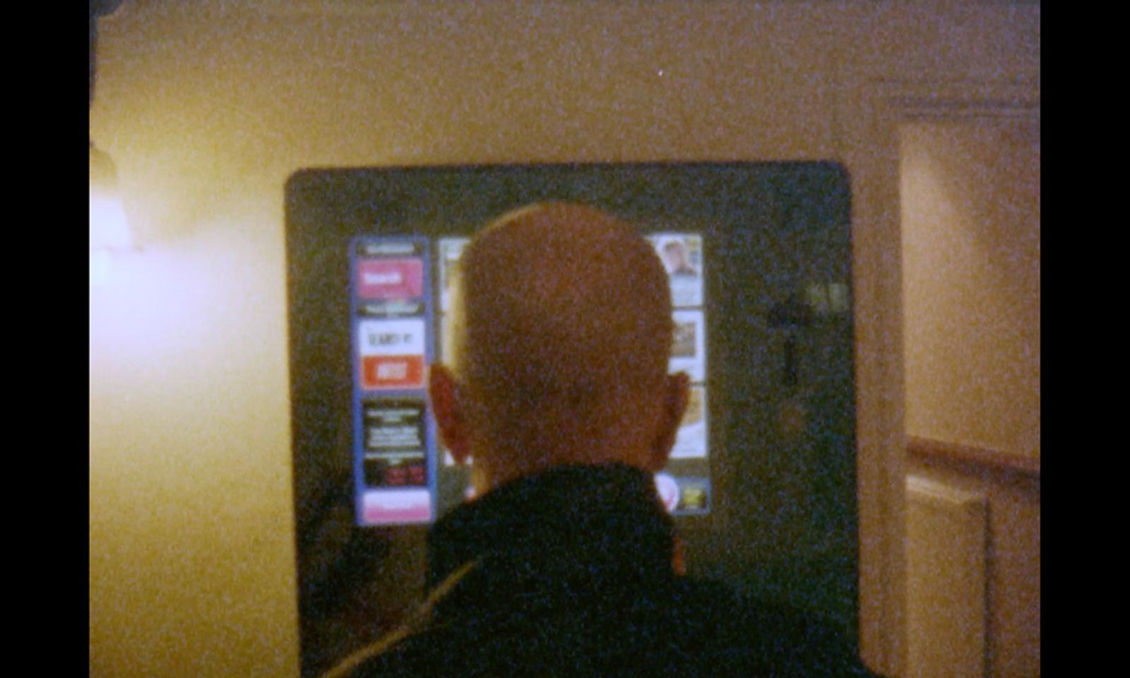 Missing alternative text