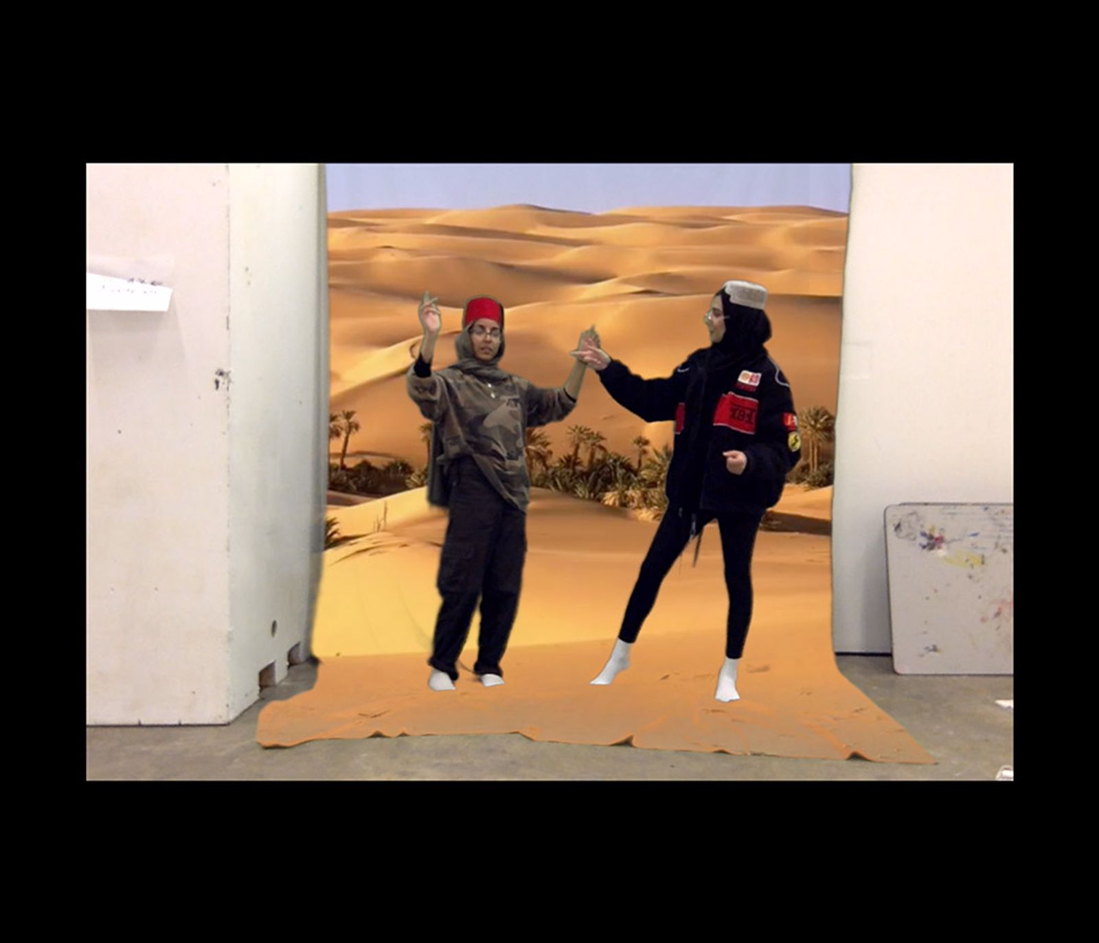 Missing alternative text