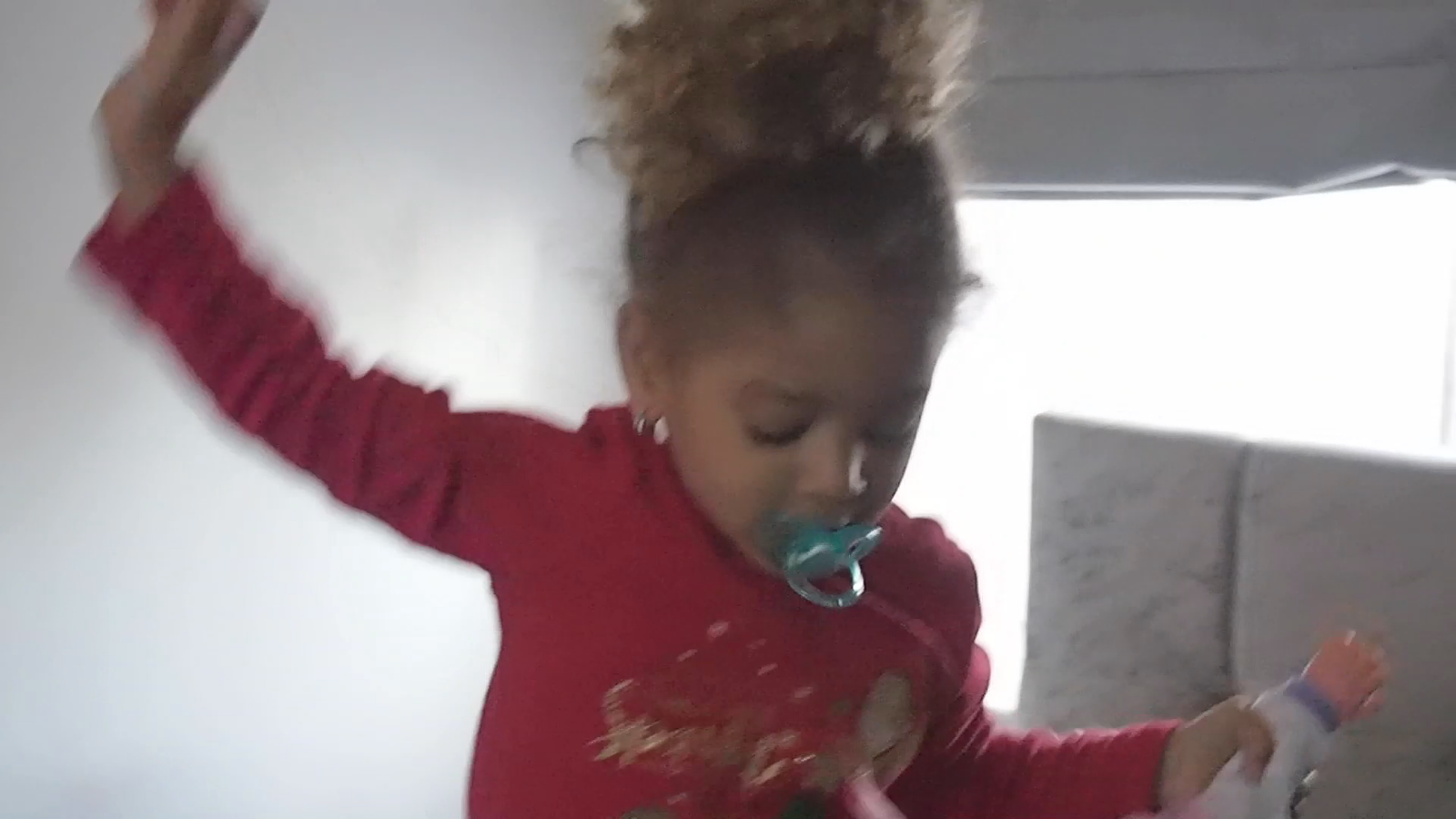 Missing alternative text