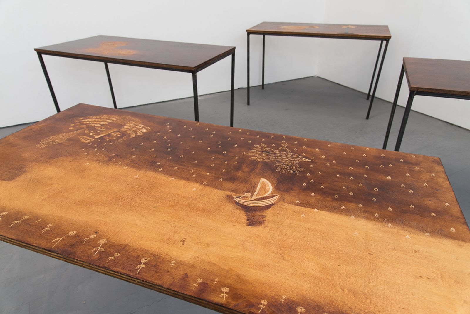 Missing alternative text