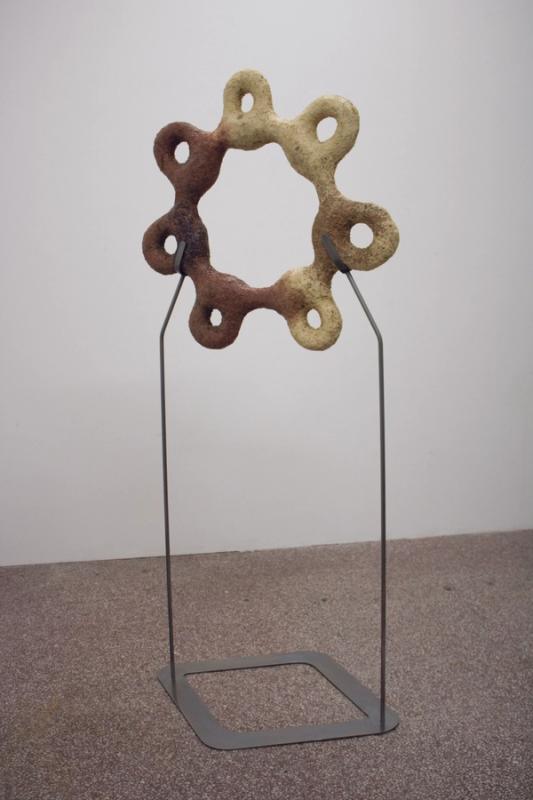 Missing alternative text