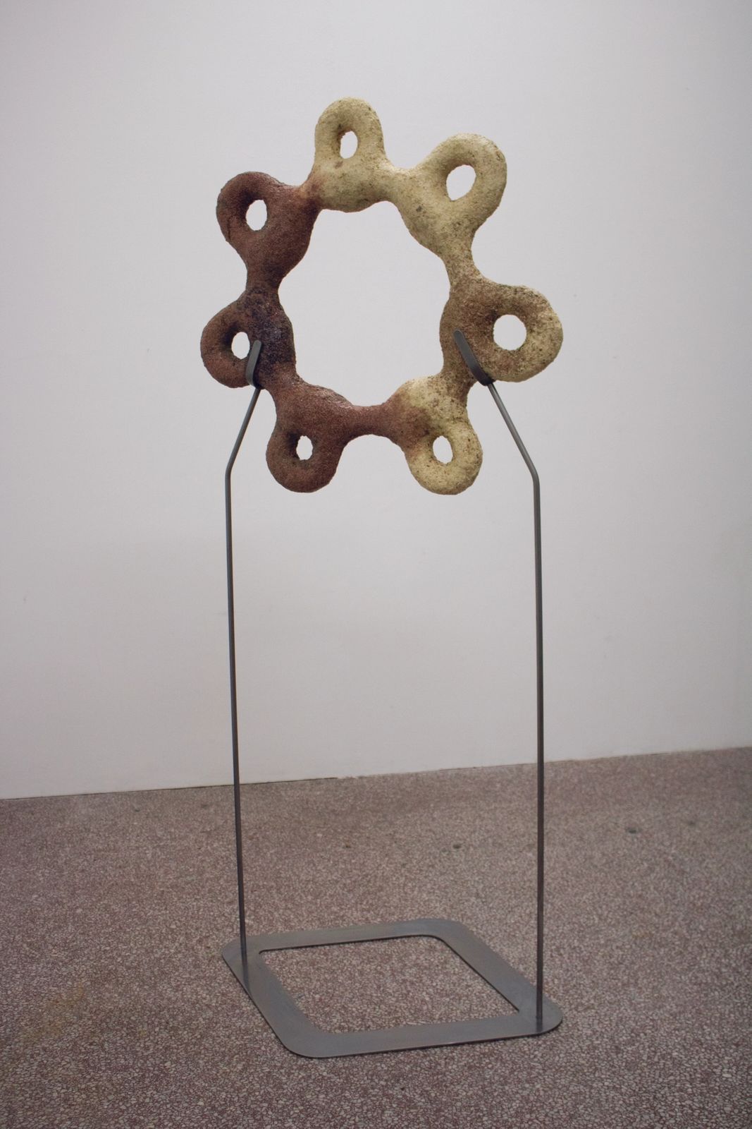 Missing alternative text