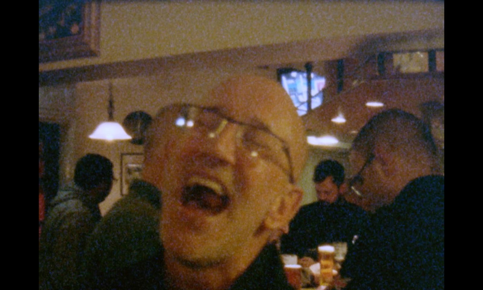 Missing alternative text