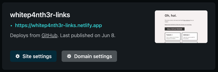 Netlify dashboard header showing the Site settings button is highlighted