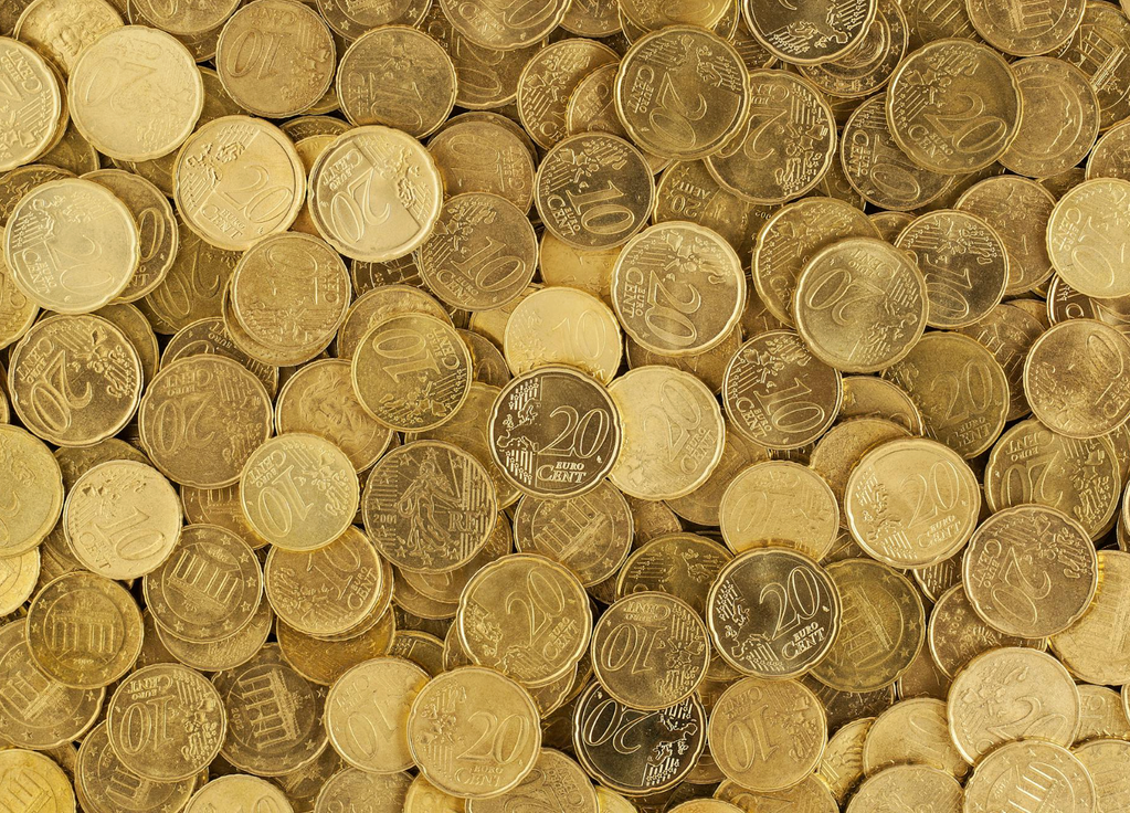 High-Yield Savings vs. High-Yield Checking: What’s the Difference and Which Is Better?