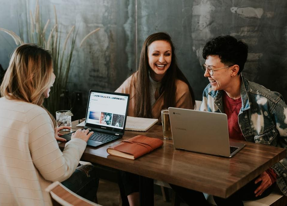 Traditions that you should start in your workplace