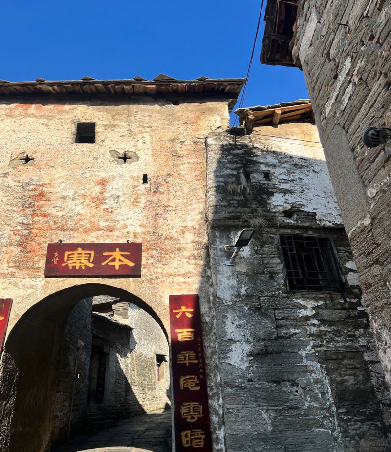 08 China in 21 Days: Kung Fu, Pandas & Ancient Water Towns