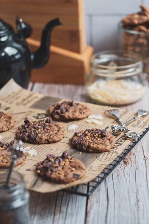 Piškoti s trojno čokolado