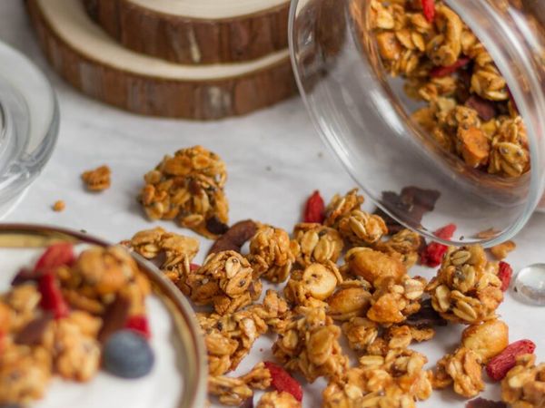 Domača granola z janežem