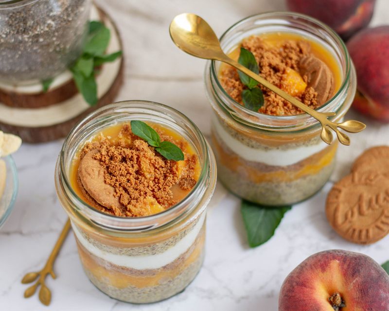 Marelični chia desert