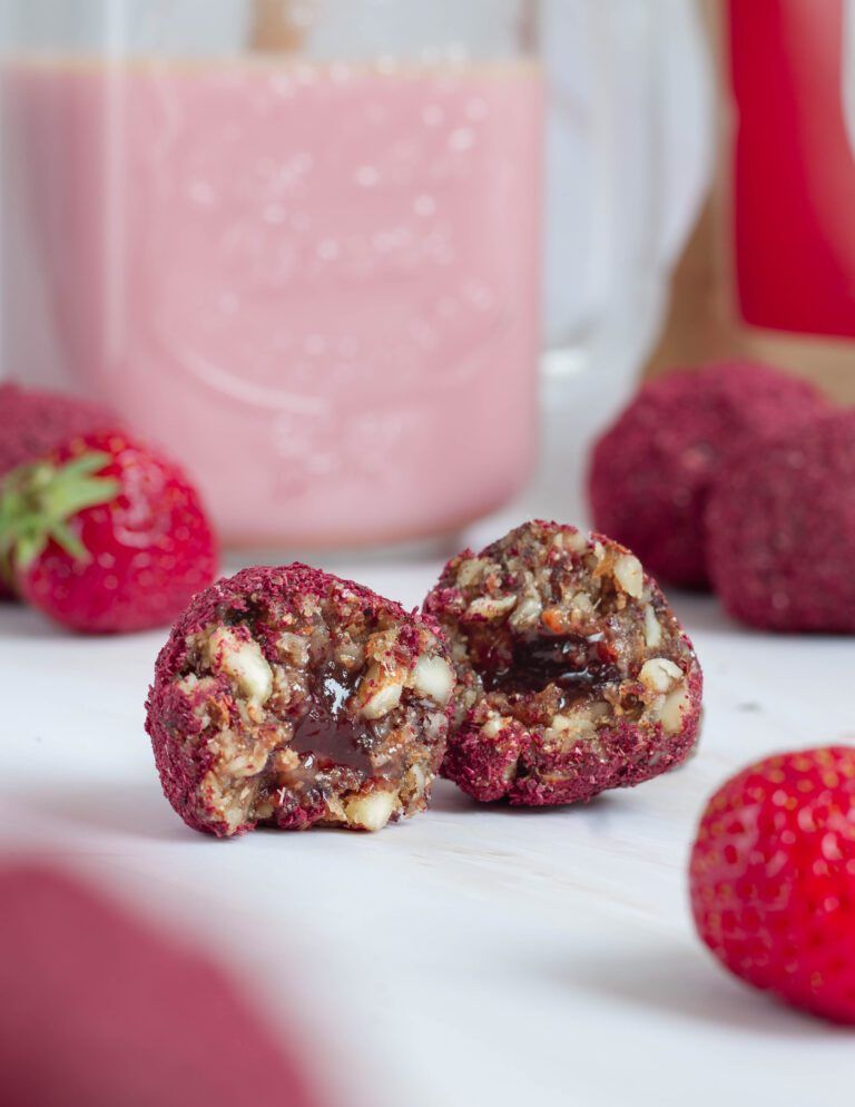 Jagodne tsampa kroglice