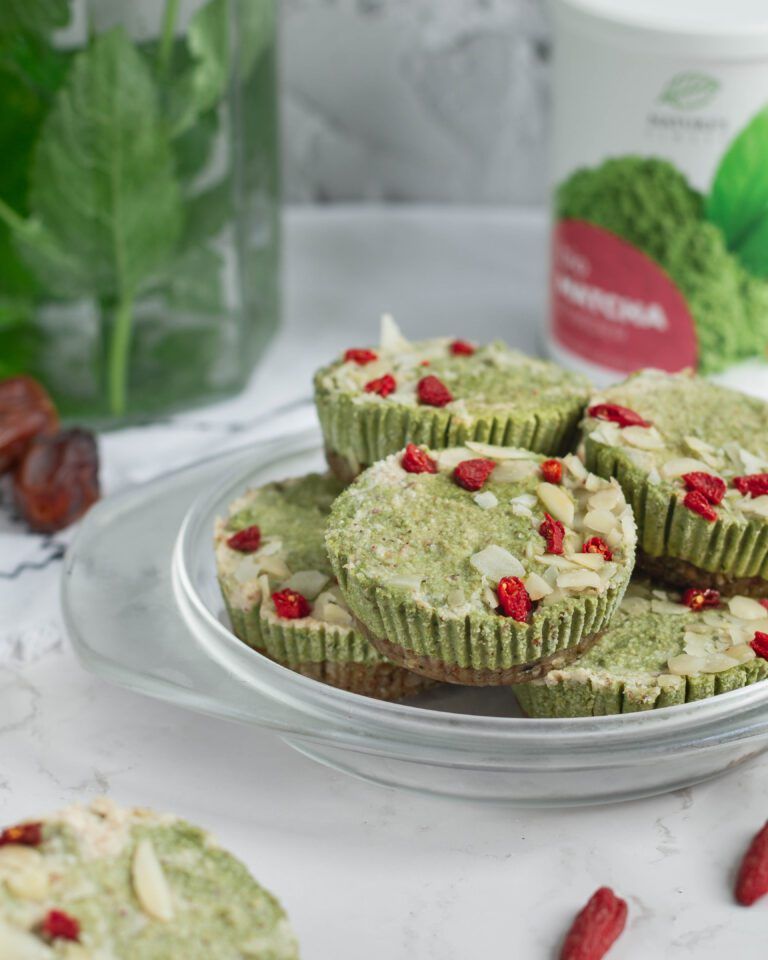 Ledene matcha mini pite