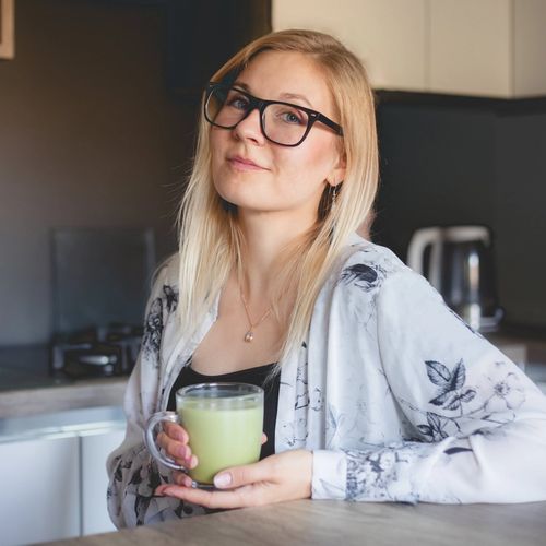 Hej, jaz sem Eva ✌️