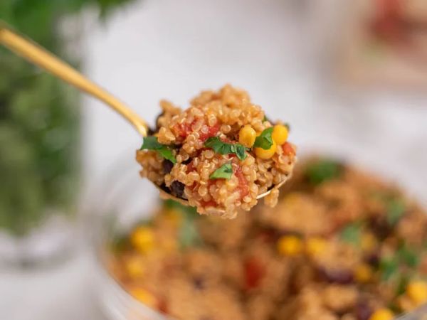 Kvinojina solata po mehiško