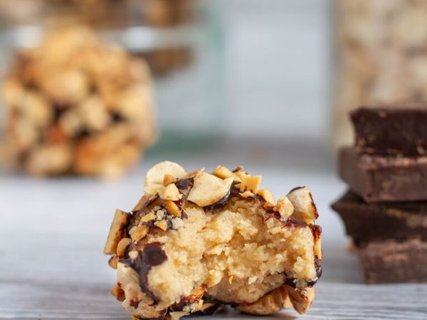 Presne Snickers kroglice