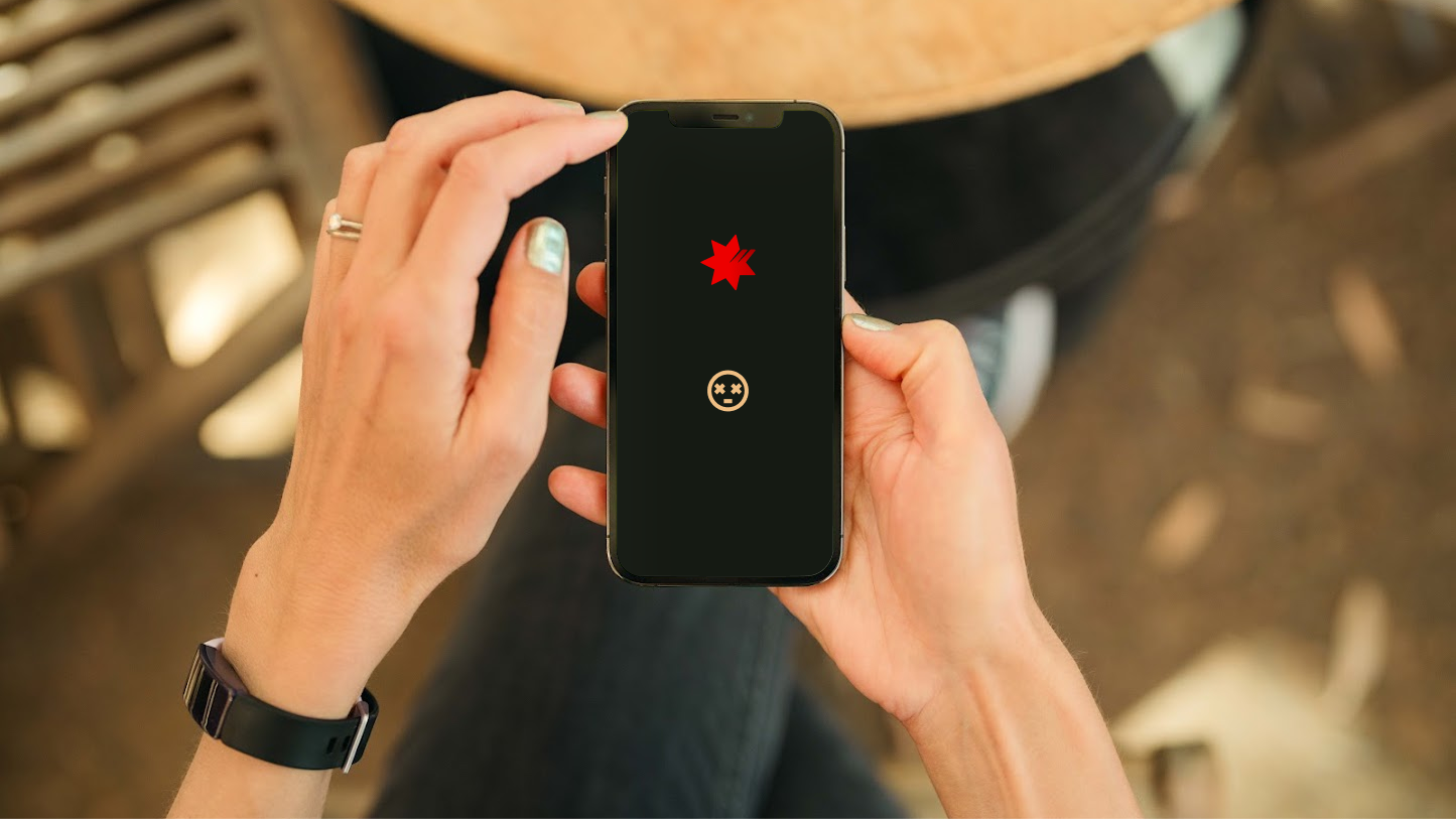 A phone showing an outage