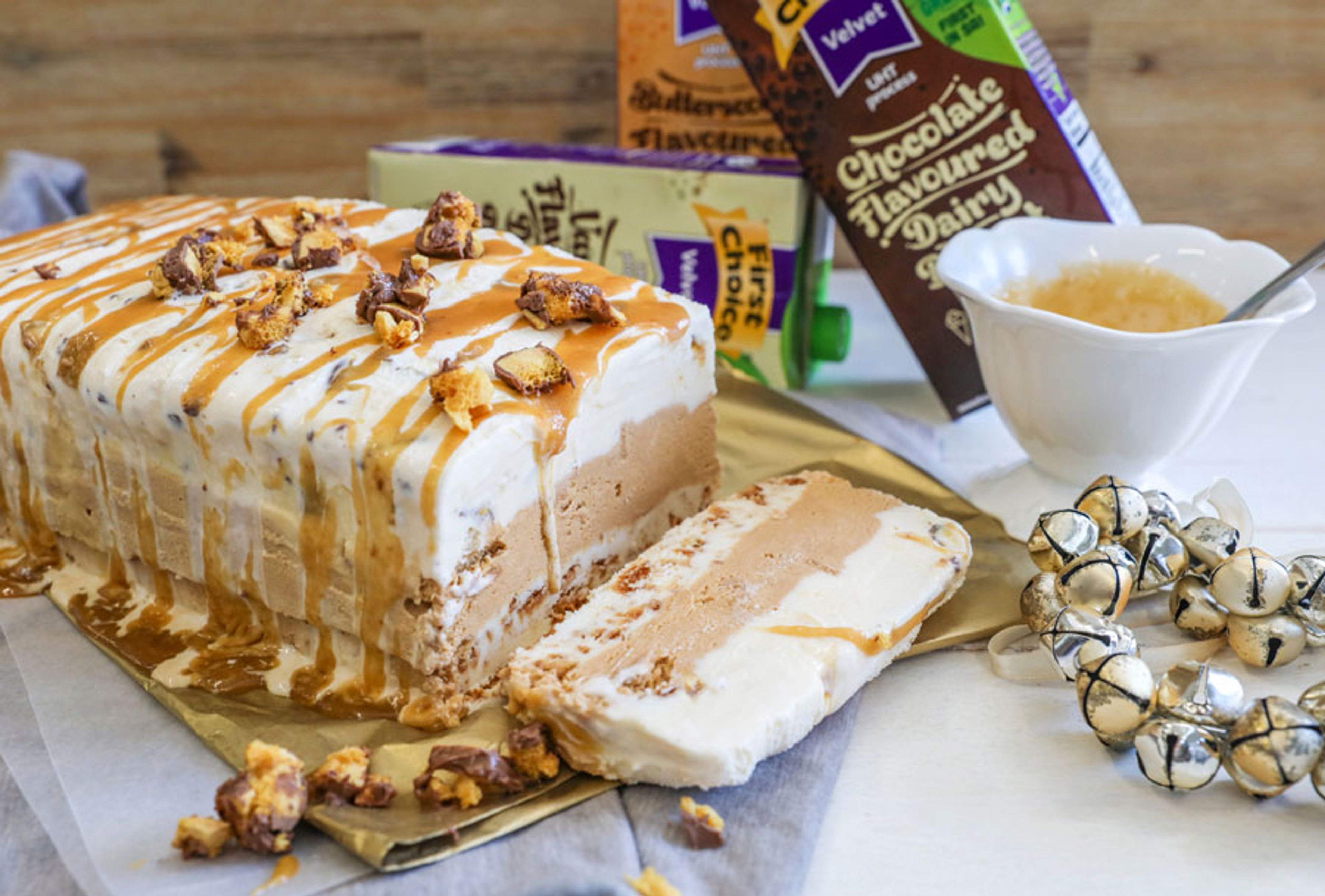 Ice Cream Log Cake