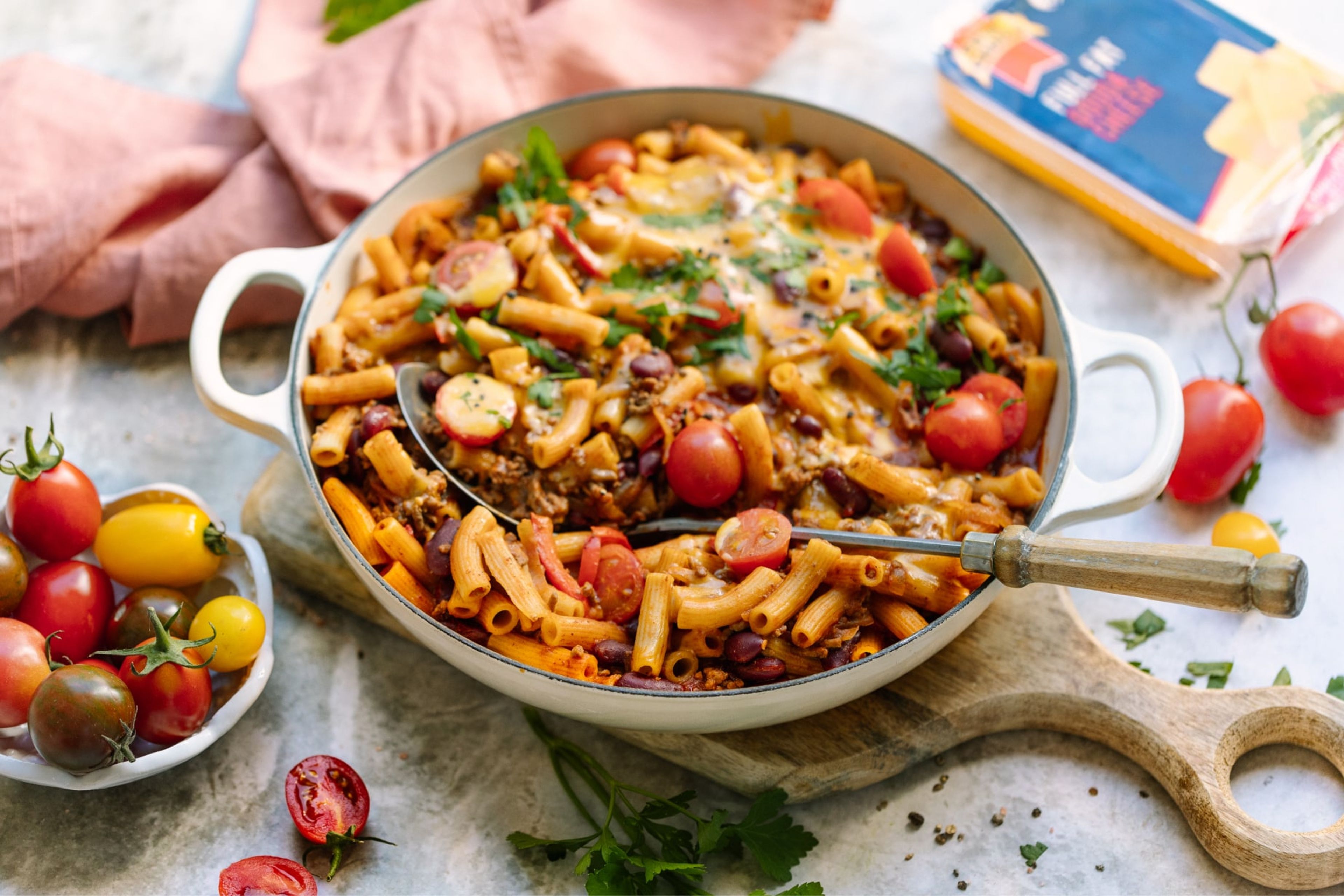 One Pot Beef Mac and Cheese