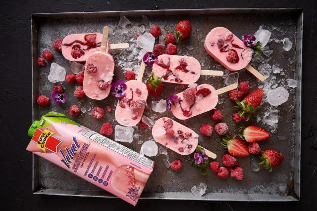 Strawberry & Raspberry Lollies