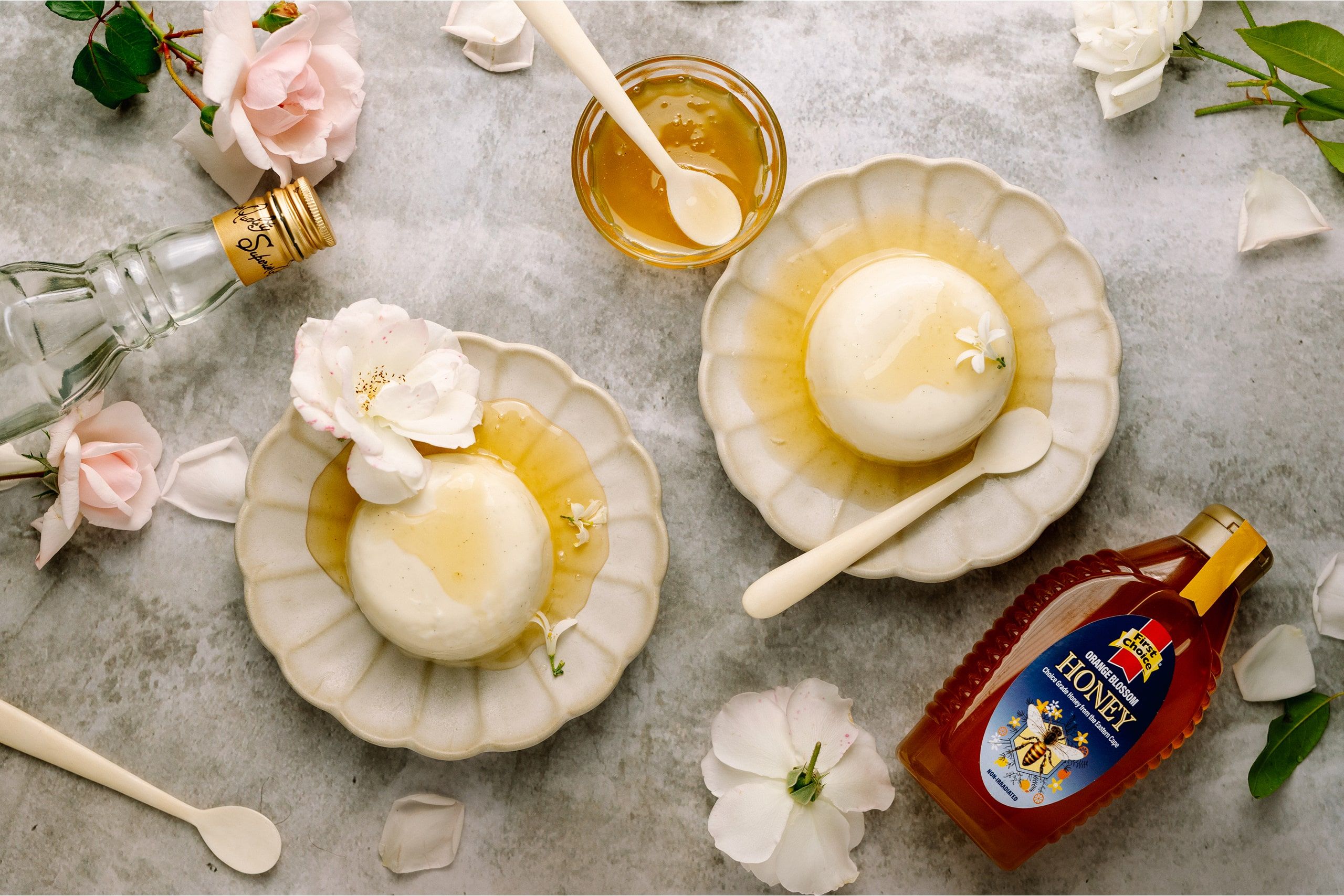 Honey and Vanilla Yoghurt Panna Cotta